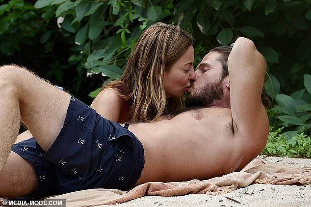 News Room : Revenge is a dish best served… topless! Dina Broadhurst sends blunt message to ex John Winning Jr as she leads paps to beach hook-up with toyboy