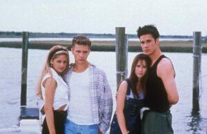 News Room : Sarah Michelle Gellar reveals how she met husband Freddie Prinze Jr. and the secret to their 23-year marriage News Room Sarah Michelle Gellar reveals how she met