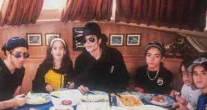 News Room : The family who say all FIVE of their children were abused by popstar Michael Jackson speak out in world first interview News Room The family who say all FIVE of