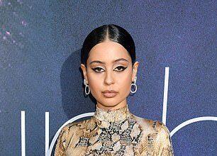 News Room : Alexa Demie, Zendaya and Hunter Schafer all look VERY different at Euphoria season three premiere after show’s debut – as they show off their shrinking frames and drastic makeovers amid Ozempic use rumours News Room Alexa Demie Zendaya and Hunter Schafer all