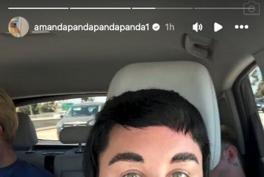 News Room : Amanda Bynes shows off dramatic new hair transformation as she ditches her bleach blonde look News Room Amanda Bynes shows off dramatic new hair