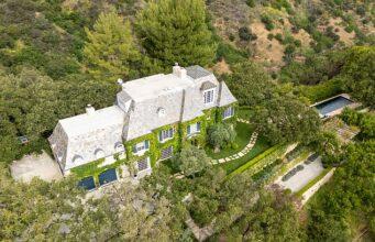 News Room Cara Delevingnes 85million mansion is her THIRD