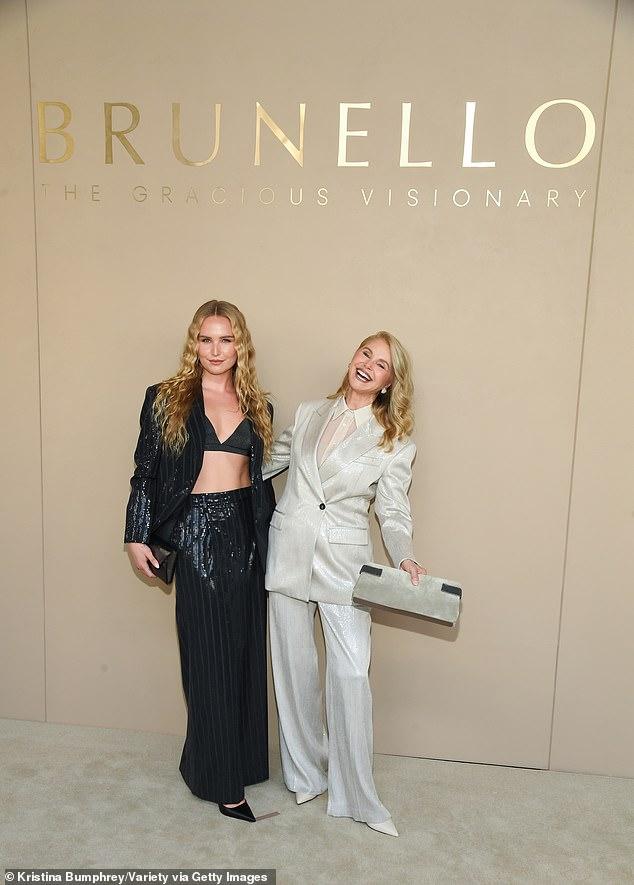 News Room : Christie Brinkley, 72, suits up with lookalike