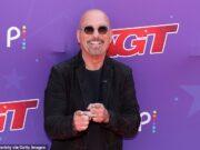 News Room Howie Mandel now REGRETS apology to Kelly