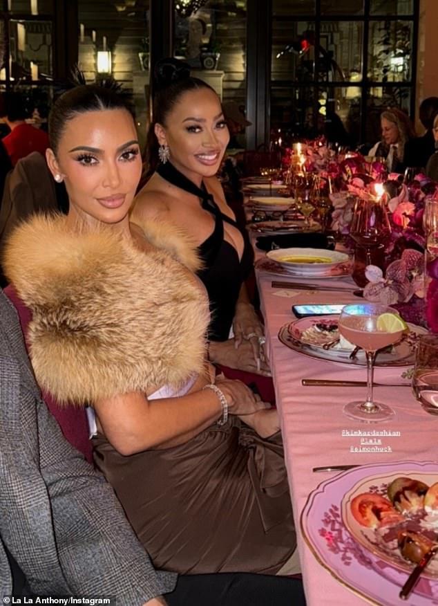 News Room : Kim Kardashian's new show rejected by Hulu