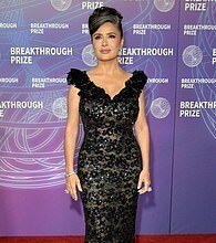 News Room Salma Hayek is a dazzling bombshell in