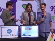 News Room : Shock moment Kylie Gillies screams on live TV after mystery box incident during record-breaking Good Friday Appeal: ‘It bit me!’ News Room Shock moment Kylie Gillies screams on live