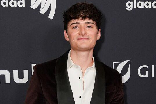 News Room Stranger Things star Noah Schnapp 21 goes