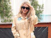 News Room Sydney Sweeney sits on boyfriend Scooter Brauns