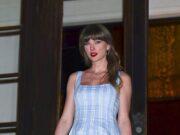 News Room Taylor Swift joins father Scott and pals