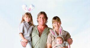 News Room : Terri Irwin stuns fans with sweet throwback photo of late husband Steve and their children celebrating Easter