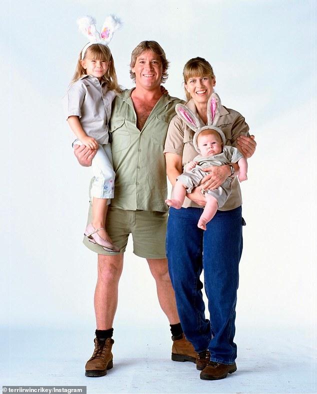 News Room : Terri Irwin stuns fans with sweet throwback