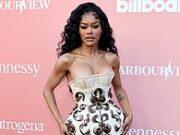 News Room Teyana Taylor wows in a daring corset