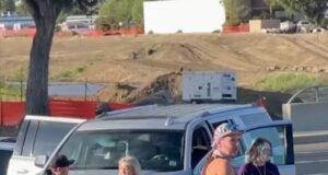 News Room : Tori Spelling recovers from terrifying car crash that landed family in hospital as she speaks with paramedics in aftermath