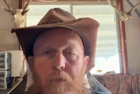 News Room : Aussie reality TV star thanks fans for their outpouring of support following shock cancer diagnosis News Room Aussie reality TV star thanks fans for
