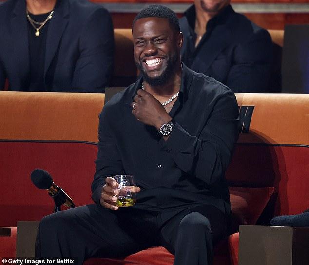 News Room : Kevin Hart DEFENDS Tony Hinchcliffe's George Floyd