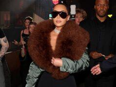 News Room : Kim Kardashian roasted over ‘ridiculous’ outfit at Gucci show as she sits front row with Anna Wintour and Mariah Carey