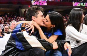 News Room : Kylie Jenner and Timothee Chalamet share a passionate kiss as they celebrate the NY Knicks historic win in Cleveland News Room Kylie Jenner and Timothee Chalamet share a