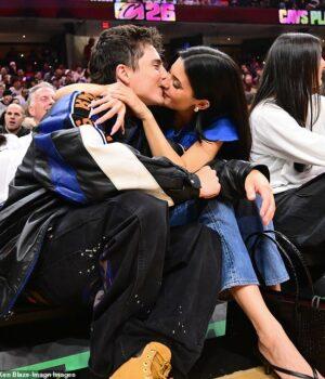 News Room Kylie Jenner and Timothee Chalamet share a