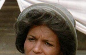 News Room : M*A*S*H actress Gwen Farrell dead at 93 as family pay tribute to her ‘legacy’ News Room MASH actress Gwen Farrell dead at 93