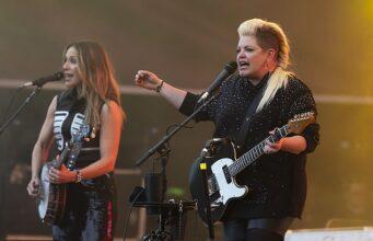 News Room : The Chicks’ Natalie Maines delivers foul-mouthed Trump rant 23 years after famously slamming George W. Bush News Room The Chicks Natalie Maines delivers foul mouthed Trump