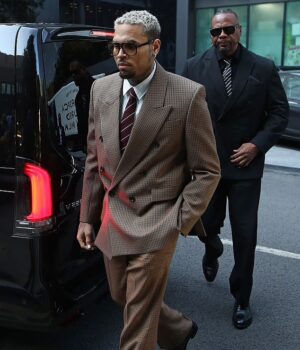 News Room Chris Brown 90m lawsuit from housekeeper claiming