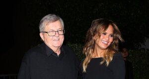 News Room : Chrissy Teigen reveals father Ronald Teigen has died just days before turning 74 in heartbreaking announcement