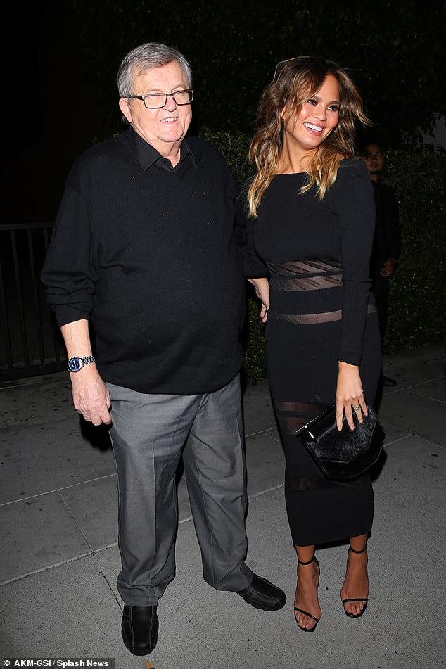 News Room : Chrissy Teigen reveals father Ronald Teigen has