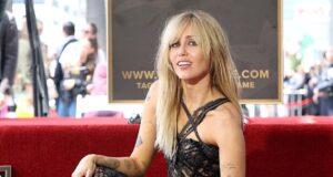 News Room : Inside Miley Cyrus’s mid-life crisis: After humiliating flops and ‘cougar’ romance, music industry insiders reveal brutal whispers circulating about her… as friends admit the truth