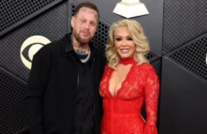 News Room : Jelly Roll stops concert to respond to wife Bunnie XO’s bombshell podcast on their divorce