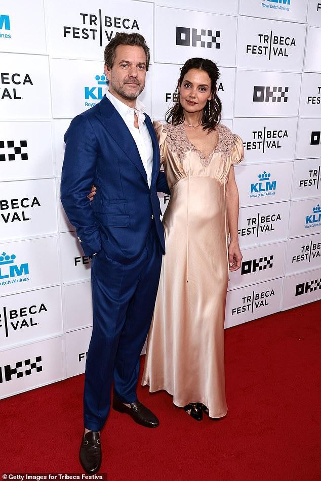 News Room : Katie Holmes and Joshua Jackson fans fawn over the Dawson’s Creek stars as they make flirty red carpet display