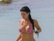 News Room Kylie Jenner makes eye popping display in pink