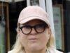 News Room : Rarely-seen Australian pop star Sia steps out makeup-free in Los Angeles News Room Rarely seen Australian pop star Sia steps out