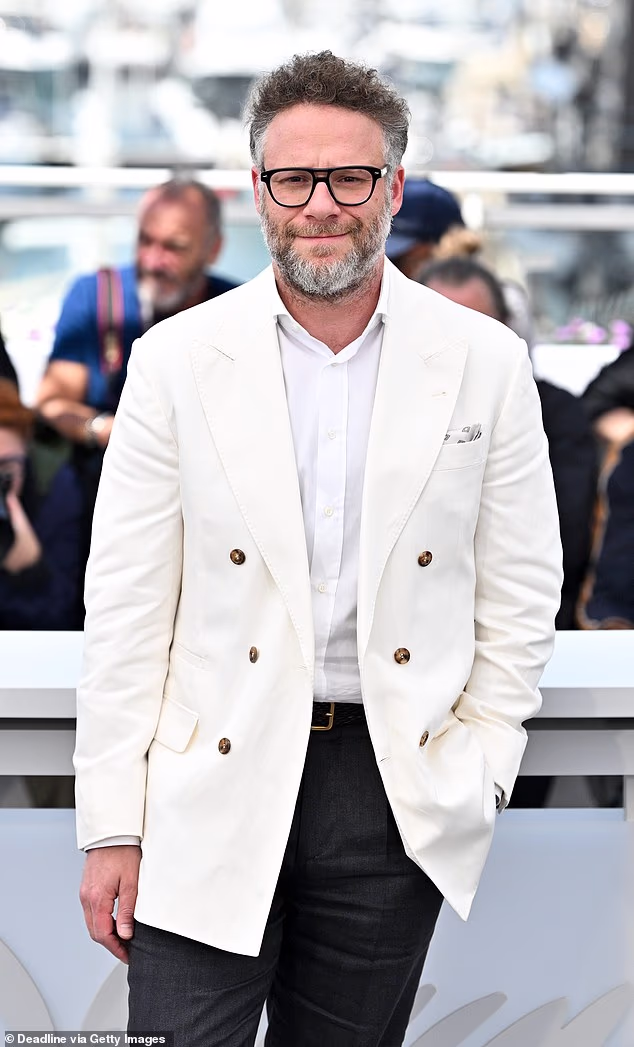 News Room : Seth Rogen says he has 'no plans'