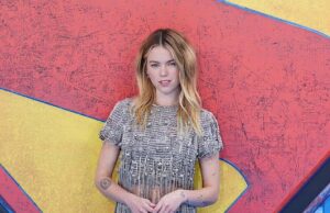 News Room : Supergirl star Milly Alcock divides fans after saying superhero ‘goes both ways’ when asked if character is queer
