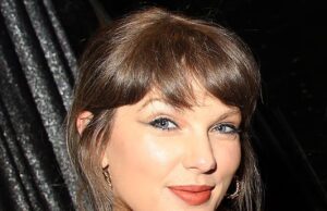 News Room : Taylor Swift spotted boarding private jet in Rhode Island as bachelorette party rumors swirl