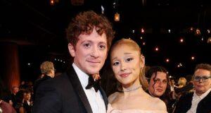 News Room : Truth about Ariana Grande’s extreme weight loss and Ethan Slater breakup: Family and friends ready to stage intervention… as they finally reveal details of worrying ‘pattern’ that has been going on for years