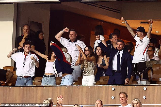 News Room : David Beckham roars as he celebrates England