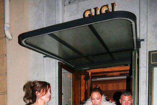 News Room : Jennifer Lopez is upstaged by her own SISTER in rivaling racy gown as the duo kick off singer’s 57th birthday celebrations in Paris News Room Jennifer Lopez is upstaged by her own